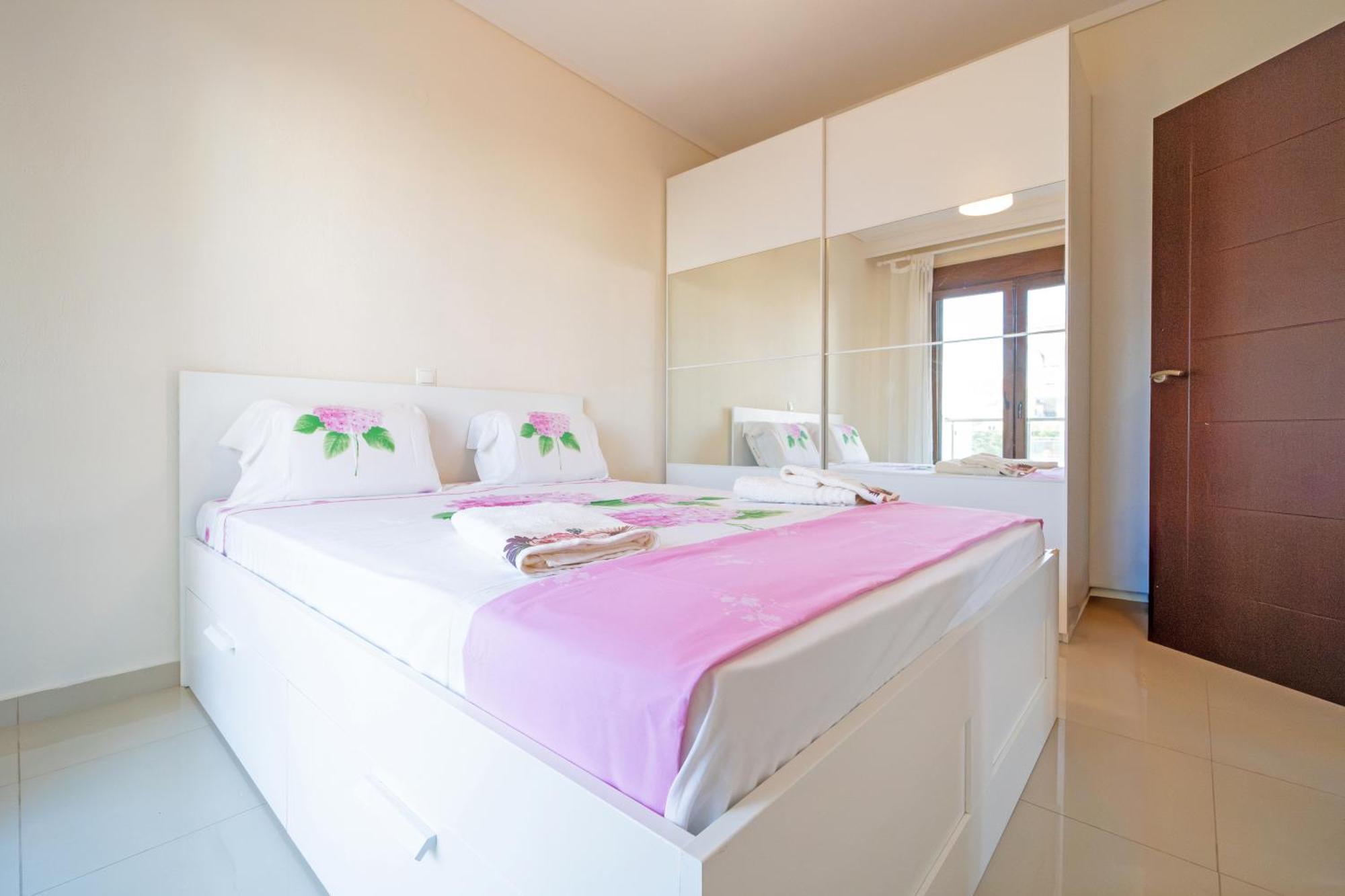 Luxury And Sunny Apartment 250 Mts From The Beach!! Peraia (Thessaloniki) Exterior foto